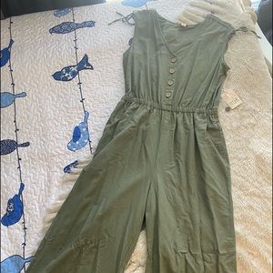 Green Jumpsuit with POCKETS!!